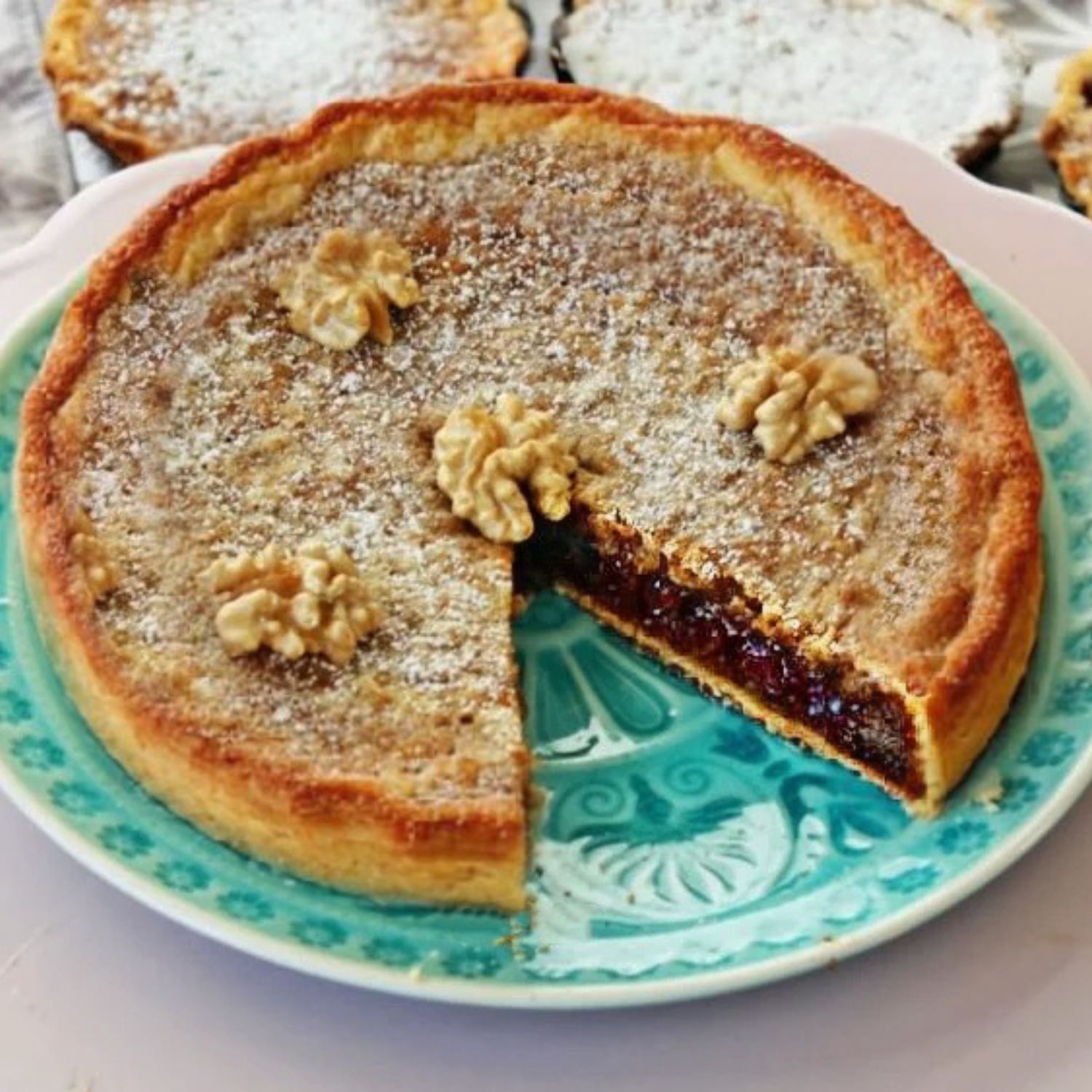 walnuss frangipane tarte mit feigen und trockenpflaumen