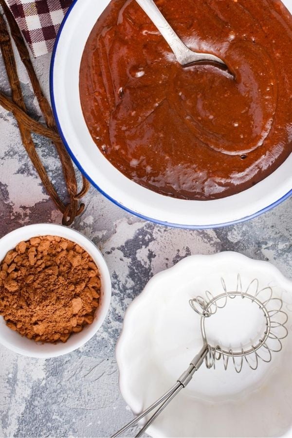 overhead shot of ingredients needed for dark chocolate ice cream with rum 