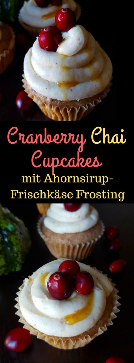 Cranberry Chai Cupcakes mit Ahornsirup Frischkäse Frosting 