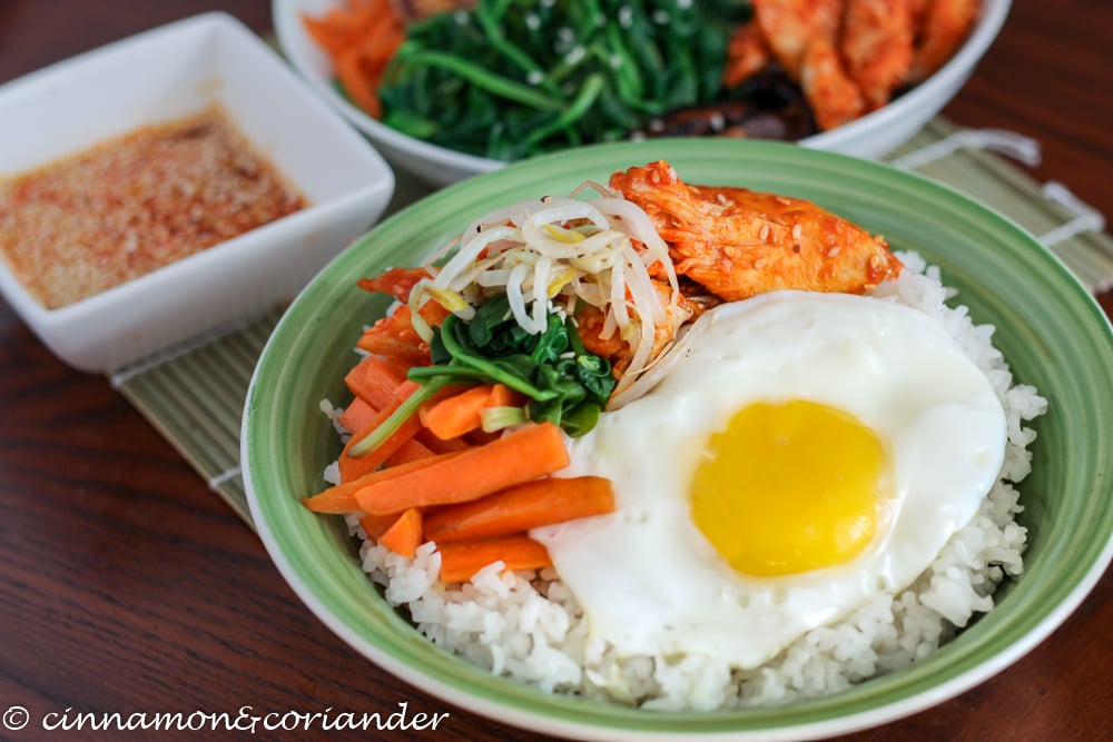 Easy healthy Korean Rice Bowl Recipe with Gochujang Chicken and Egg