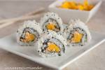 Crunchy Mango Roll | Veganes Sushi mit Mango, Panko, Sesam und Siracha Mayo