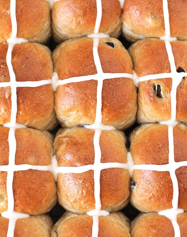 Vegan Hot Cross Buns 