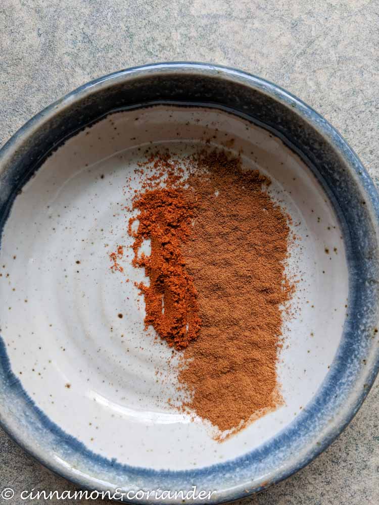 Spice mix for Vegan Mexican Chocolate Mousse in a small bowl