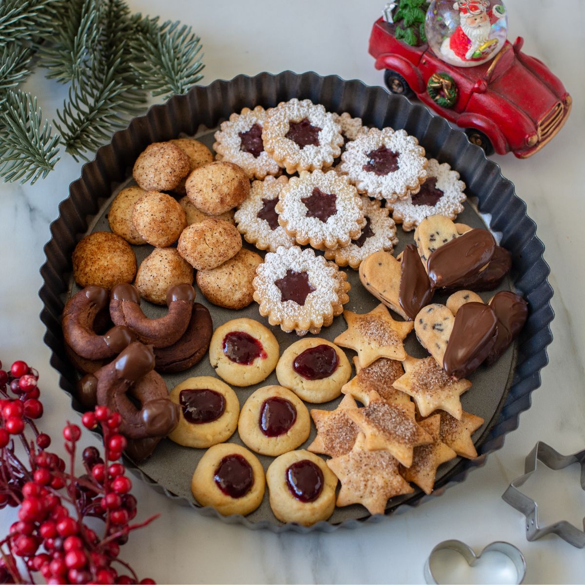 20 Best German Christmas Cookies – Old Fashioned & Traditional